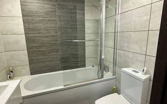 1br-sleeps4-parking-closetocentre