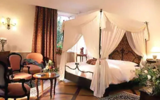 Chateau des Comtes de Challes