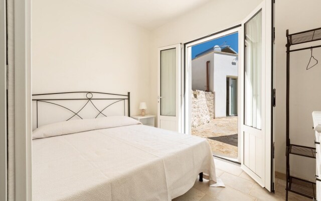 3360 Trulli Pangi by Perle di Puglia