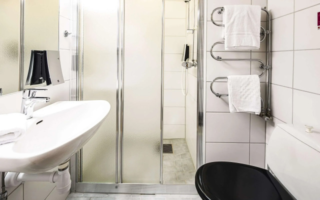 Home Hotel Bristol