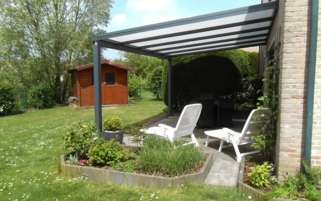 Lovely Bungalow With Garden