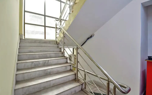 Goroomgo Royal Oak Guest House Nabapally Sector 4 Kolkata