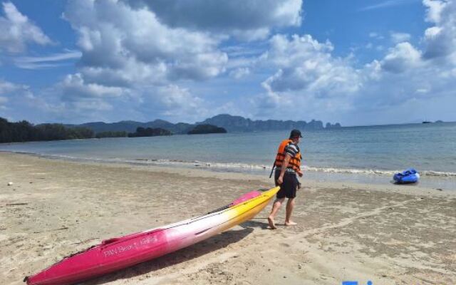PAN Beachfront Resort Krabi
