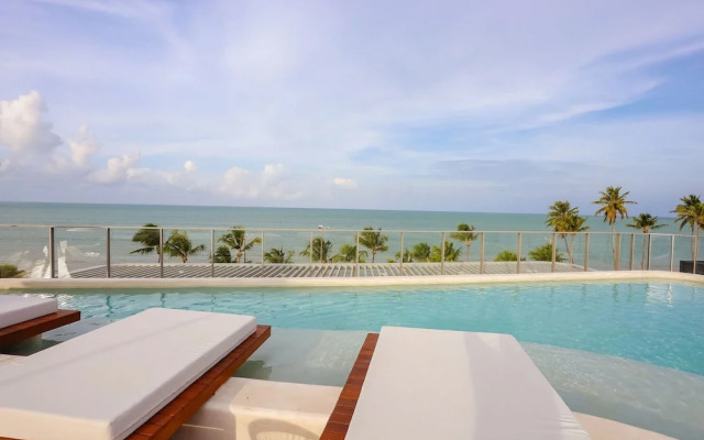 Setai Yacht Comfort II - By Almare Flats