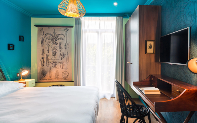 Villa Bougainville by Happyculture