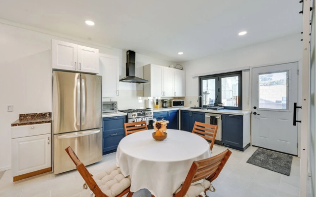 Walk to Beach House Kitsune in Oceanside