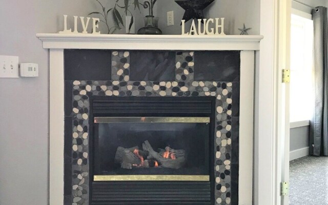 On the Beachfront Vacation Rentals