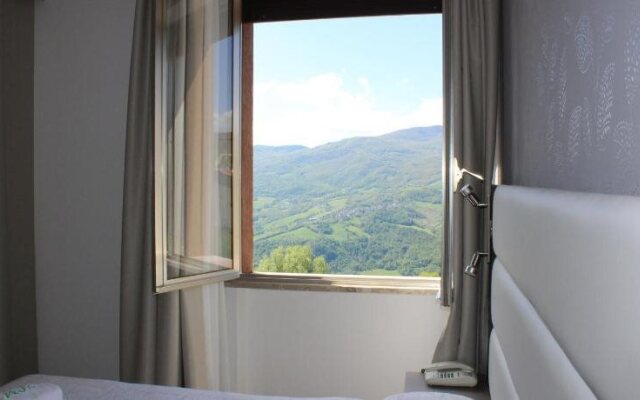 Albergo Ristorante Miramonti Toano