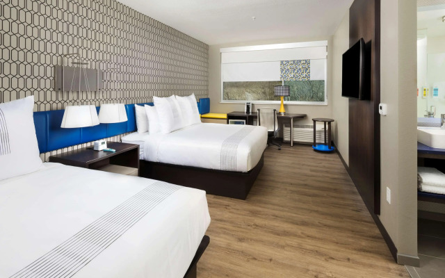 GLō Hotel Asheville-Blue Ridge Parkway