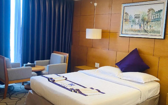 Iris Hotel