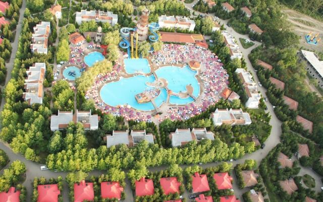 Atlant Holiday Village