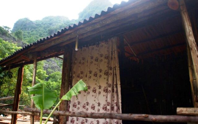 Nguyen Shack Phong Nha Central Town - Hostel