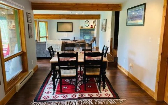 Journey's End - 2 bed 1 bath Suite