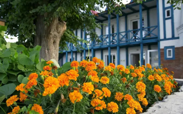 Mayak Resort