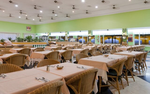 Playaballena Hotel
