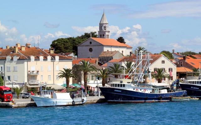 Apartments with a parking space Biograd na Moru, Biograd - 18928