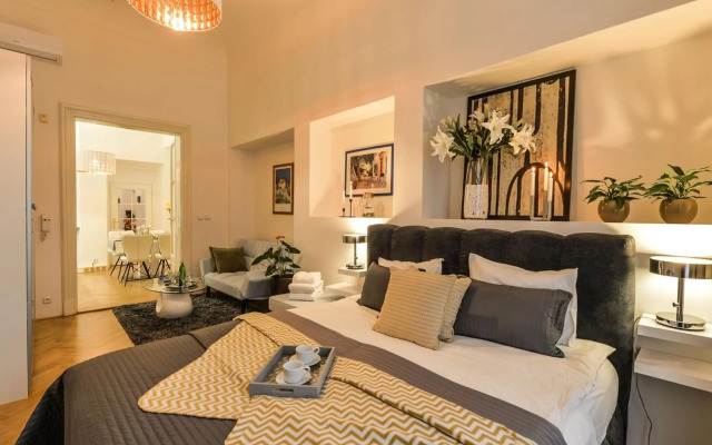 Royal Route Residence