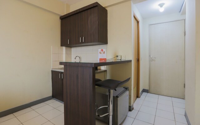 Lauv Room Grand Centerpoint by OYO Rooms