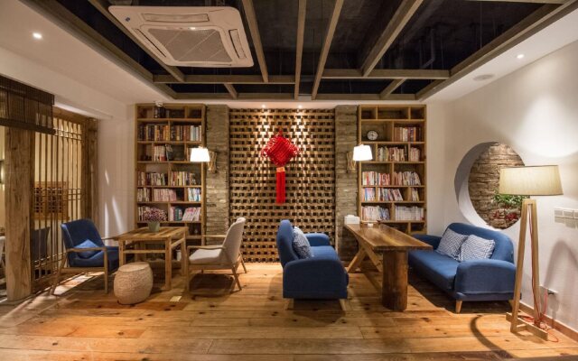 Mild Spring Boutique Hotel