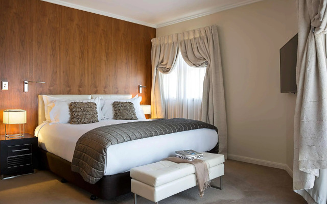 Sofitel Queenstown Hotel & Spa