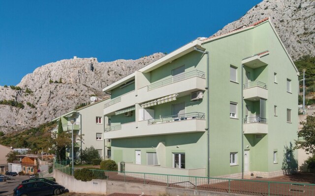 Beautiful Home in Omis With Wifi and 2 Bedrooms