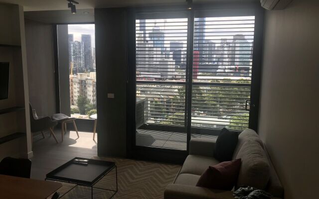 Saint Domain Apartment Hotel