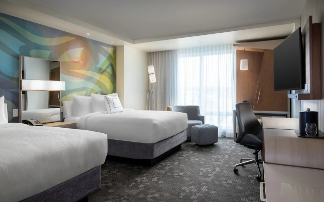 Courtyard By Marriott Nanaimo