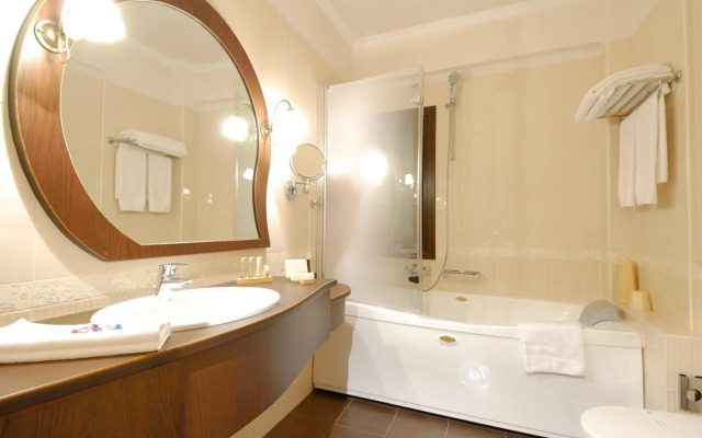 Stevalia Hotel And Spa