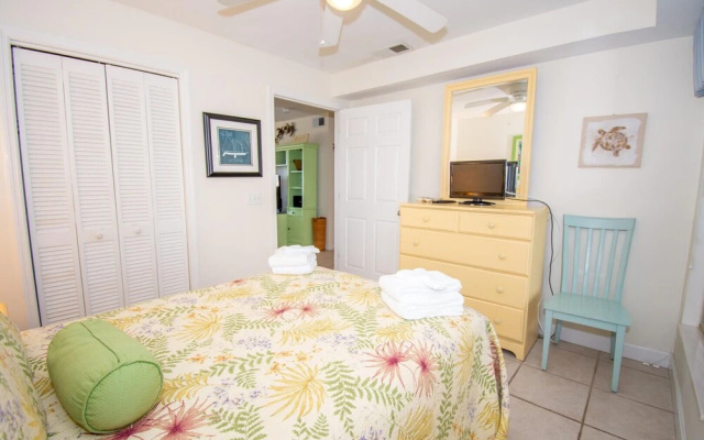 137 Captain John Fripp Villa