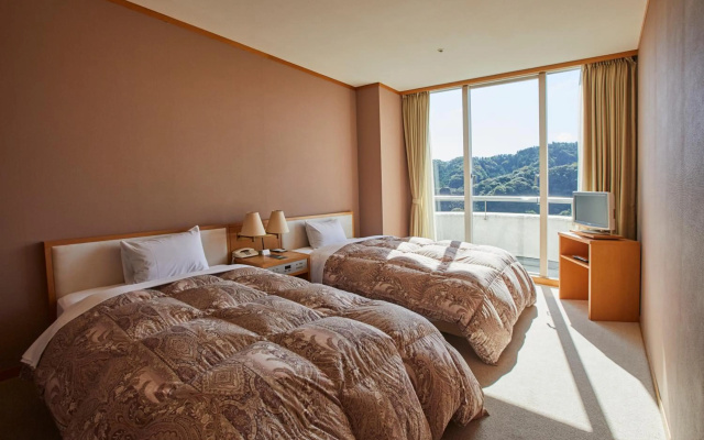 Kamogawa Country Hotel – Guest Rooms – Kamogawa