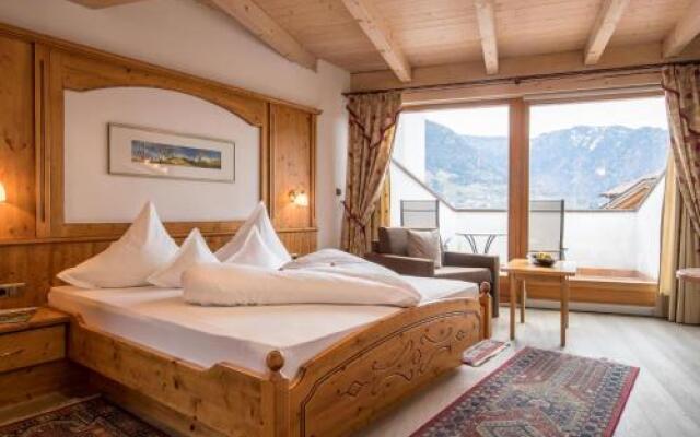 Отель Patriarch