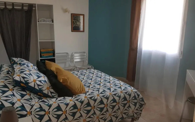 Chambre Privee Des 2 Clochers (Adults Only)