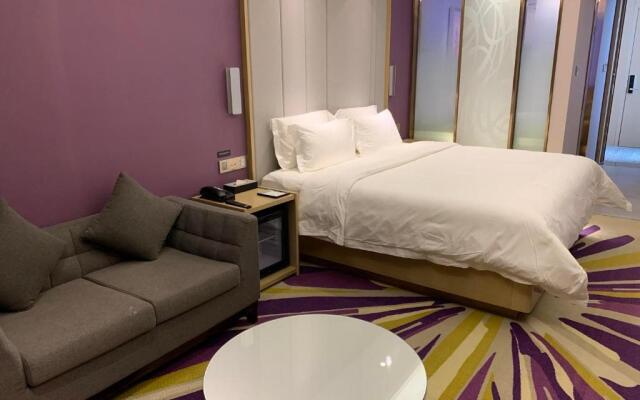 Lavande Hotel·Nanchang West Railway Station Square