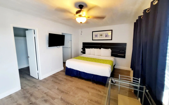 Silver Spray Motel
