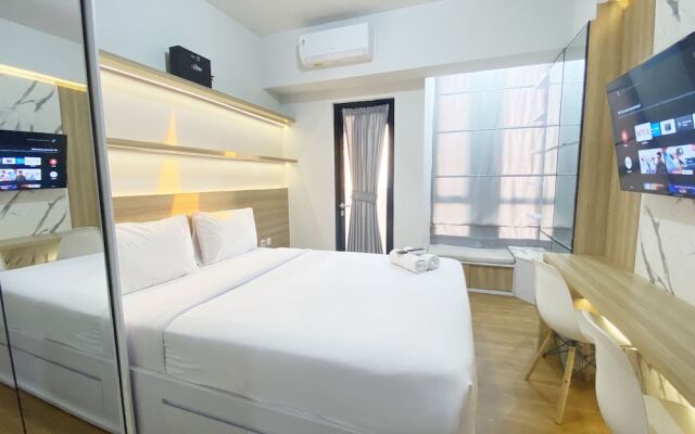 Minimalist And Homey Studio The Alton Apartment