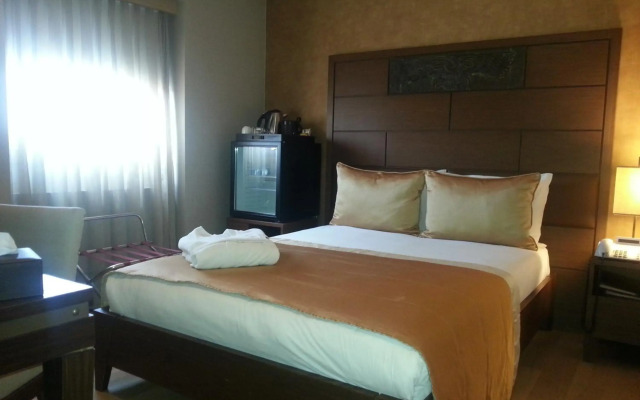 Continental Hotel