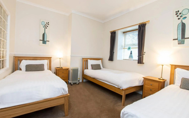 The Grosvenor Plymouth