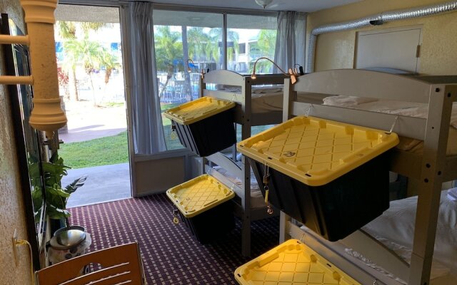 BHostels International Drive North