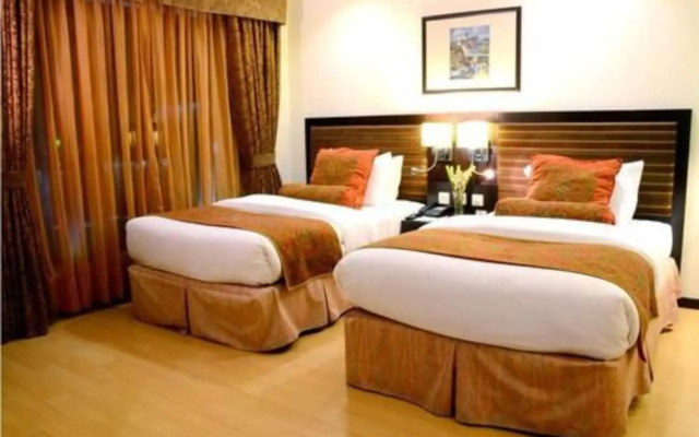 Park Lane Hotel