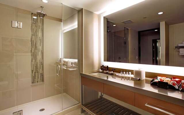 The Point Casino And Hotel