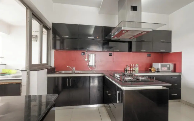 Lakeside Living by Red Olive Nr Airport 3bhk