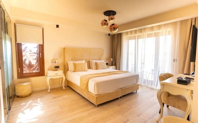 Santa Lucia Boutique Hotel