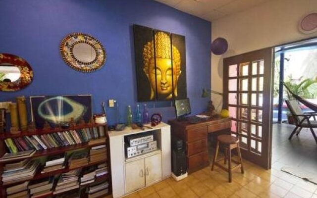Hotel Buddha House