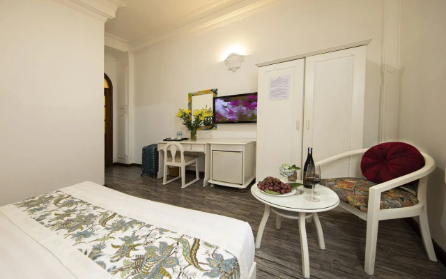 Vilion Central Hotel