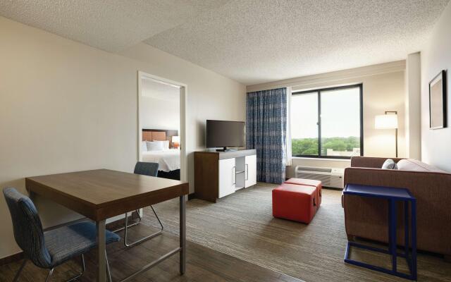 Hampton Inn & Suites Dallas-Mesquite