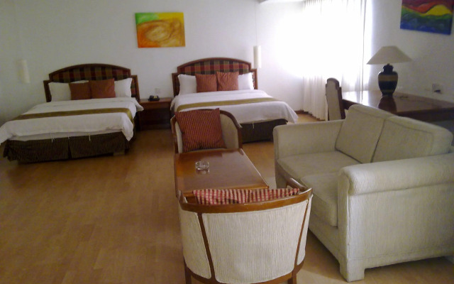 Kemena Plaza Hotel
