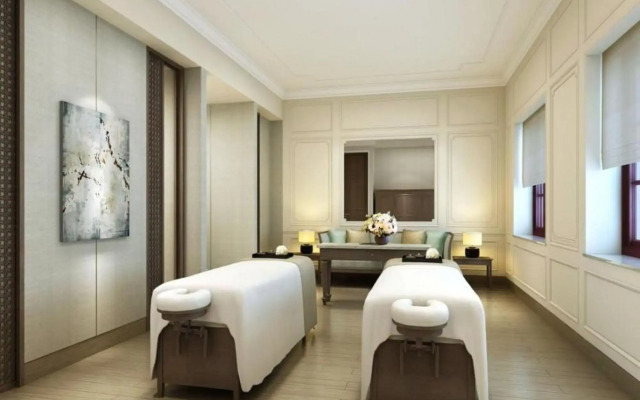 Capella Shanghai, Jian Ye Li