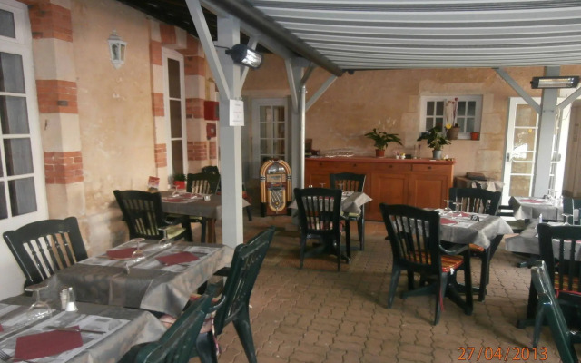 Hôtel Restaurant le Commerce