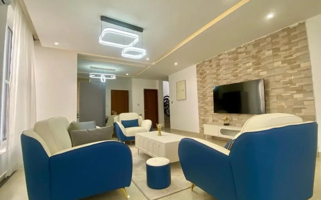 Royal Apartment