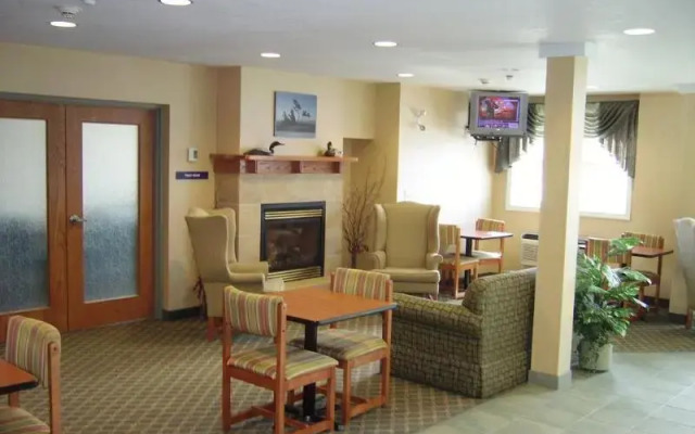 Parry Sound Inn & Suites